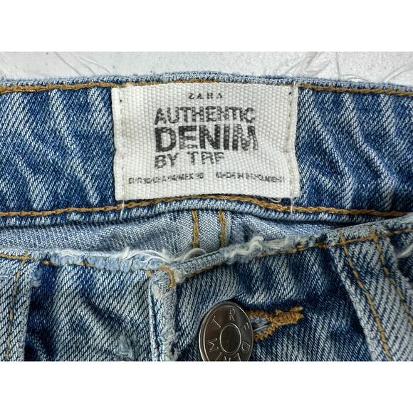 Zara TRF Cropped Jeans Size 28x25.5 High Wash Straight Leg Button Fly Distressed - Picture 3 of 6